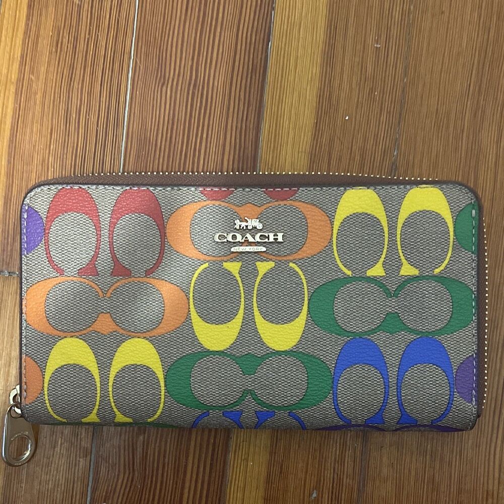 Coach Zip-Around Wallet Pride Rainbow Beige Logo Print Credit Card Folding